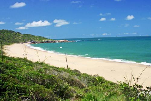 praia-de-taquarinhas-balneario-camboriu-sc-2